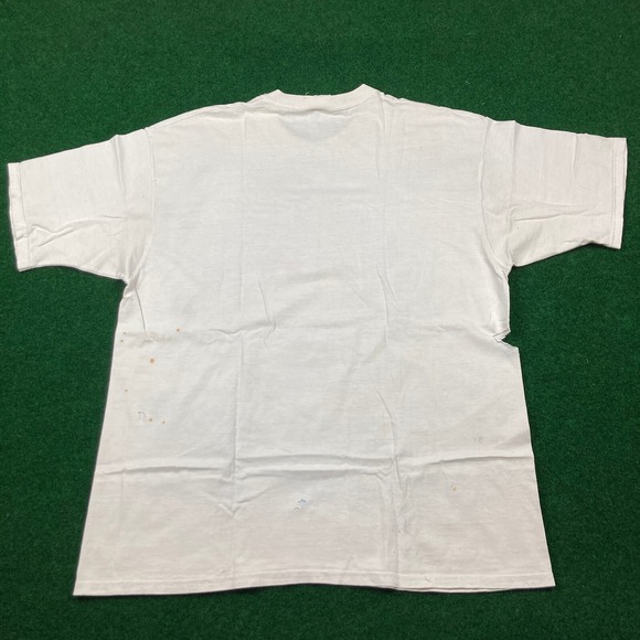 Vintage Tasmanian Devil Shirt Mens XL White 1997 Taz Fishing Get Reel AOP 90s - Picture 10 of 16